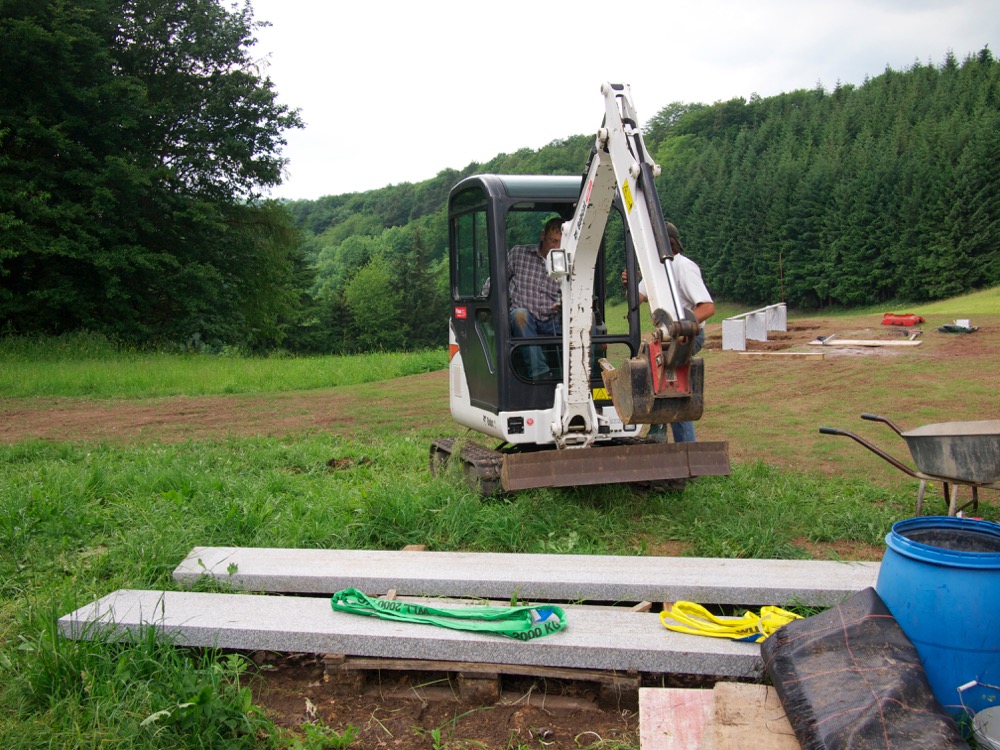 The seat surface for the benches