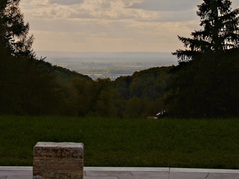 Jerusalem on the Rhine - Closer